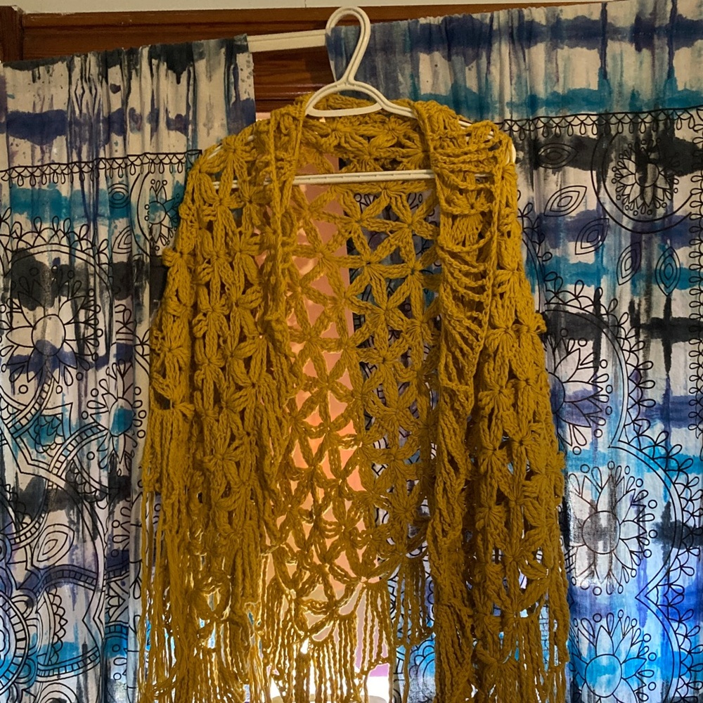 Cecilia DeBucourt hand knit shawl